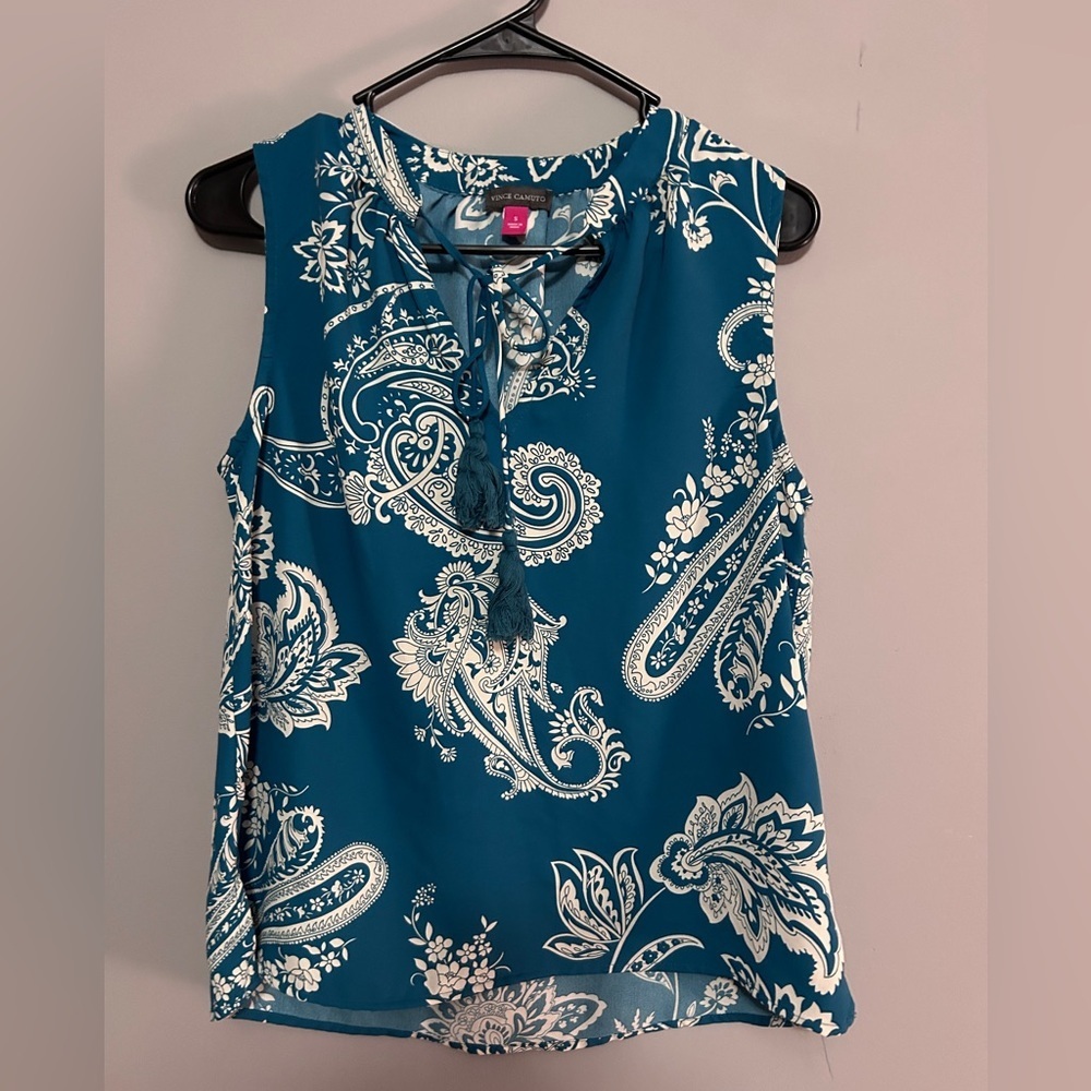 Vince Camuto blue paisley sleeveless top.